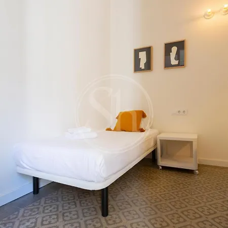 Hermoso Cerca De Plaza Universitat Apartment Barcelona